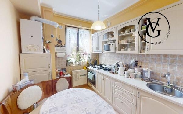 Metrou Jiului, apartament 3 camere, loc de parcare inclus