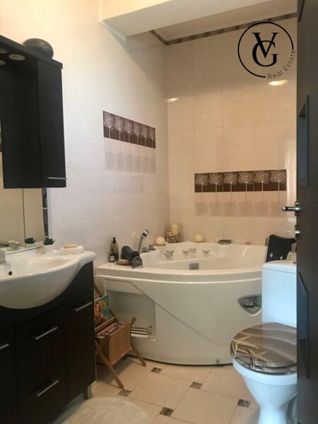 Metrou Jiului, apartament 3 camere, loc de parcare inclus